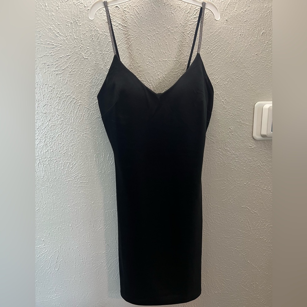 Black tank v neck dress size M